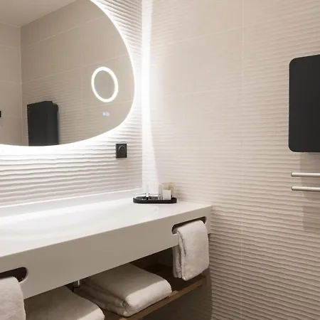 Hotel Ostoria Périgueux, Bw Signature Collection 4*